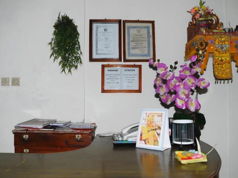 Jesens Inn III Kuta Lombok Exterior foto