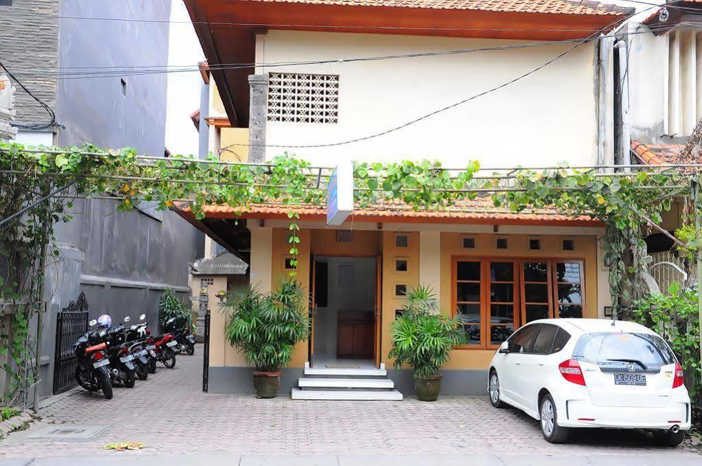 Jesens Inn III Kuta Lombok Exterior foto